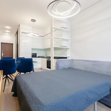 Apartment Petrovdom 12-94 In Rc Tetris Hall, Dilova 1-2 *